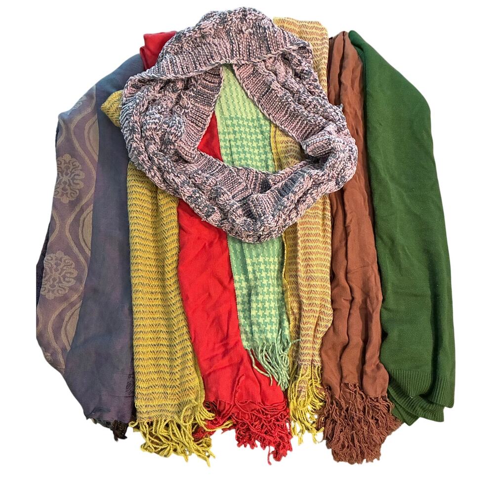 Bundle of 8 Scarfs